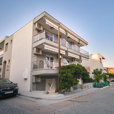 House Stelitsa Hotell Sarti Eksteriør bilde